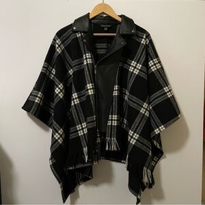 NWOT R&R Moto style plaid cape